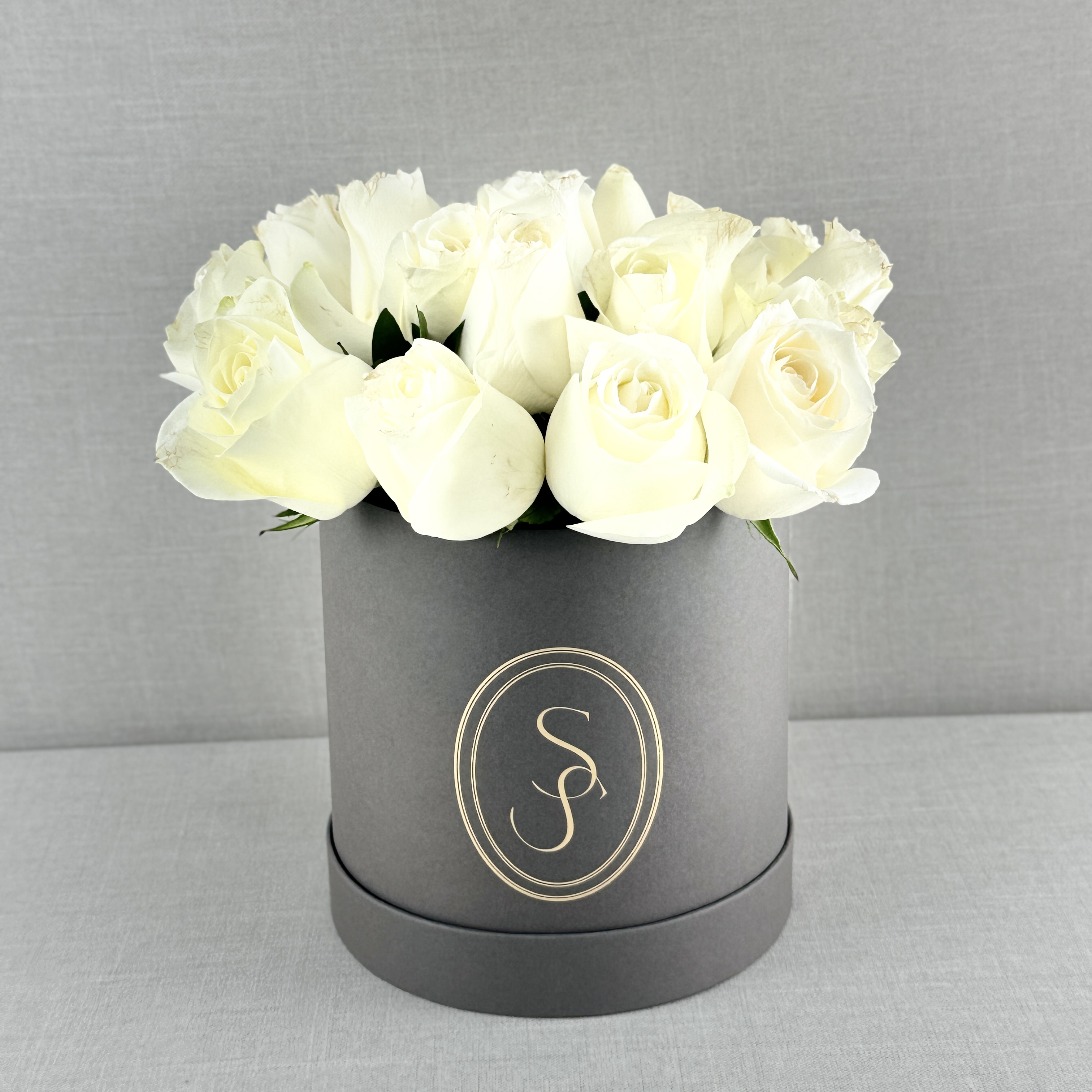 CILINDRO CON ROSAS BLANCAS - Imagen 3